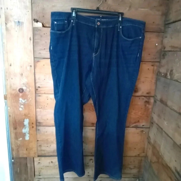 Levi Strauss Jeans Womens 24M Dark Wash Moden Boot Cut - Picture 1 of 8